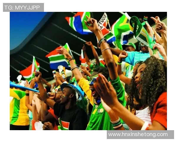 足球明星夸张漫画头像展现个性魅力与运动激情的完美结合